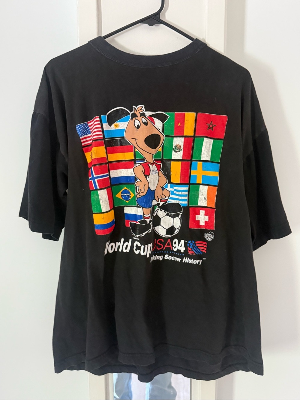 Vintage 1994 World Cup Men’s Vintage Shirt